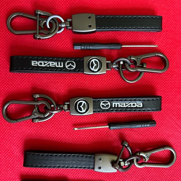 Car keychains for all car models + wheel caps - Picture 13 of 16